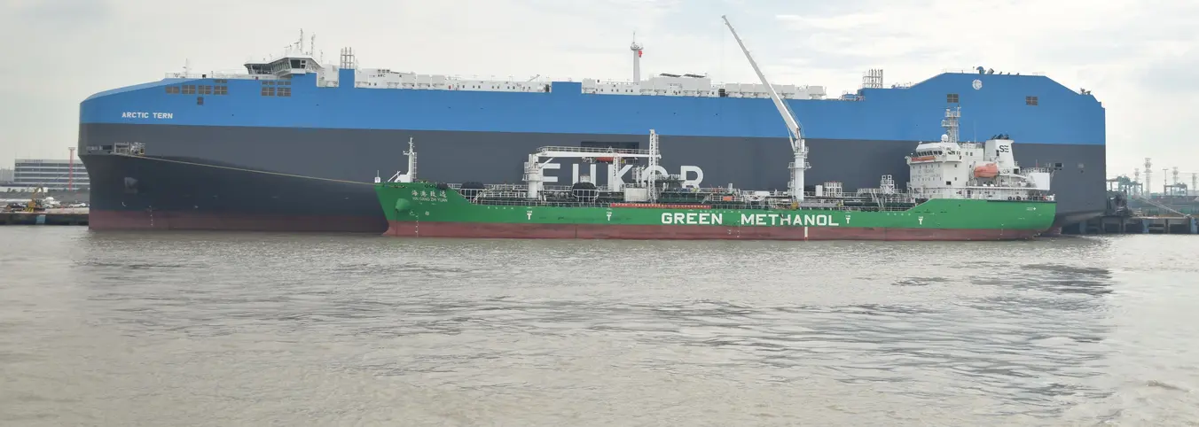 green methanol ship fueling car carrier