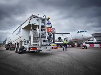 Airports and FBOs